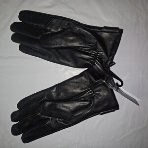 Black Leather Gloves